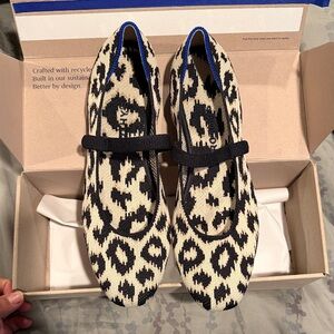 Rothy’s Square Mary Jane flats in Sandy Cat NEW IN BOX